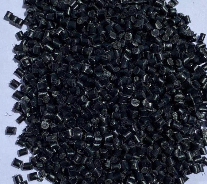 Vând Granule Plastic Reciclat PP – Negru